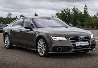 Подержанный автомобиль Audi A7 2013 года (3 фото)