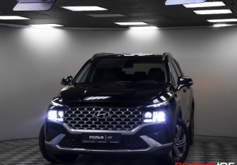 Подержанный автомобиль Hyundai Santa Fe 2021 года (23 фото)