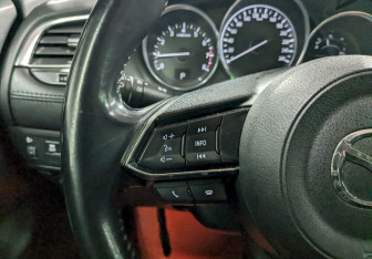 Подержанный автомобиль Mazda 6 Sedan 2017 года (26 фото)