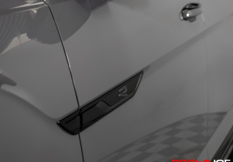 Подержанный автомобиль Volkswagen Teramont 2025 года (25 фото)