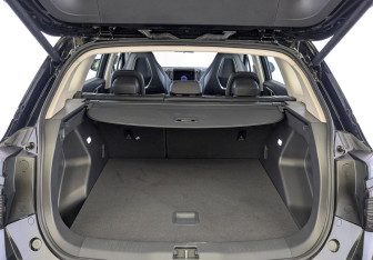 Новый Hongqi HS3 2025 (8 фото)