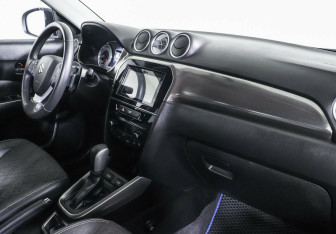 Подержанный автомобиль Suzuki Vitara 2020 года (5 фото)