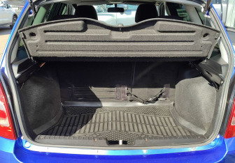 Подержанный автомобиль LADA (ВАЗ) Granta Wagon 2020 года (12 фото)