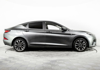 Подержанный автомобиль JAC J7 2021 года (4 фото)