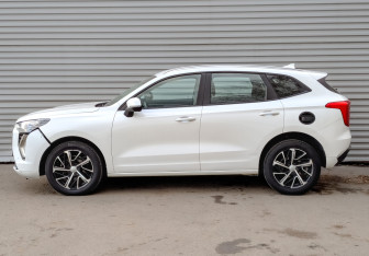 Подержанный автомобиль Haval Jolion 2022 года (8 фото)