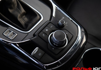 Подержанный автомобиль Mazda CX-9 2019 года (22 фото)