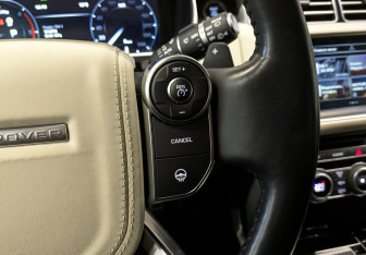 Подержанный автомобиль Land Rover Range Rover 2016 года (28 фото)