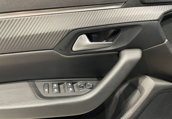 Подержанный автомобиль Peugeot 508 Wagon 2019 года (18 фото)