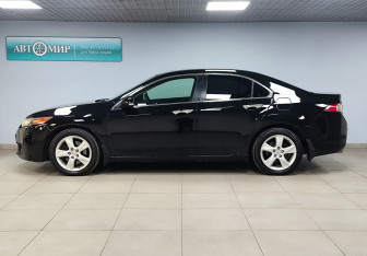 Подержанный автомобиль Honda Accord Sedan 2008 года (8 фото)