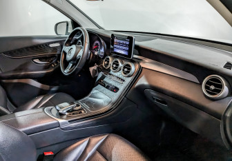 Подержанный автомобиль Mercedes-Benz GLC Coupe 2017 года (11 фото)