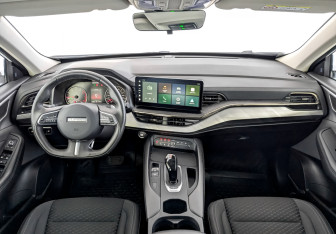 Подержанный автомобиль Haval F7x 2023 года (14 фото)