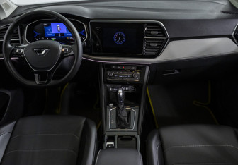 Подержанный автомобиль Jetta VS5 2023 года (13 фото)