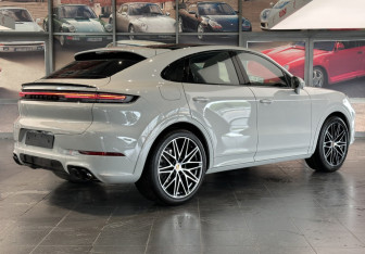 Новый Porsche Cayenne 2026 (5 фото)