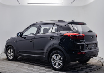 Подержанный автомобиль Hyundai Creta 2016 года (3 фото)