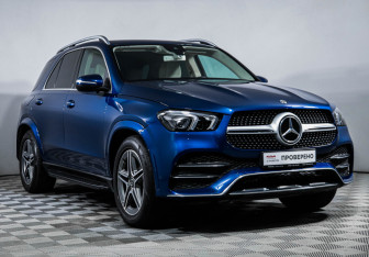 Подержанный автомобиль Mercedes-Benz GLE 2019 года (3 фото)