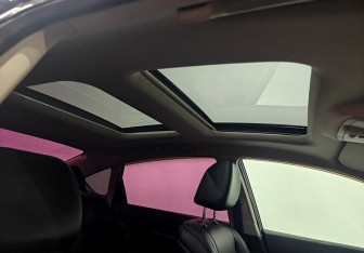 Подержанный автомобиль Nissan Teana 2010 года (14 фото)