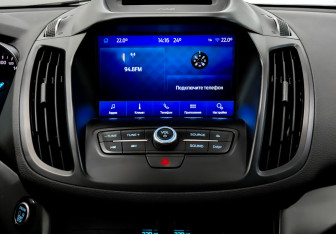 Подержанный автомобиль Ford Kuga 2017 года (16 фото)