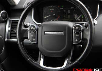 Подержанный автомобиль Land Rover Range Rover Sport 2013 года (12 фото)