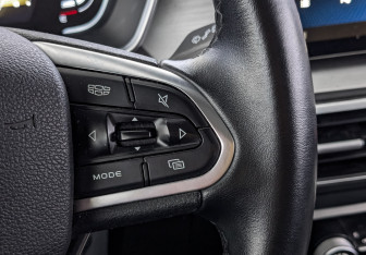 Подержанный автомобиль Geely Coolray 2022 года (29 фото)