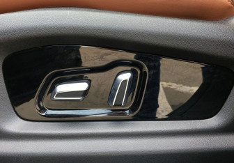 Подержанный автомобиль Omoda C5 2023 года (23 фото)