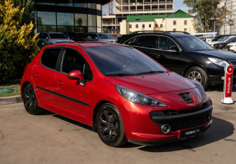 Подержанный автомобиль Peugeot 207 Hatchback 2008 года (2 фото)