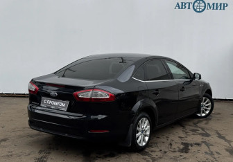 Подержанный автомобиль Ford Mondeo Sedan 2012 года (5 фото)