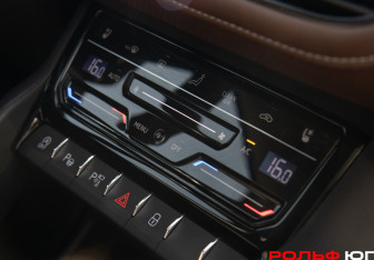 Подержанный автомобиль Skoda Kodiaq 2023 года (14 фото)