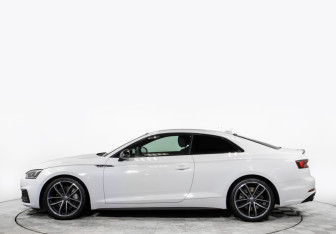 Подержанный автомобиль Audi A5 Coupe 2019 года (6 фото)