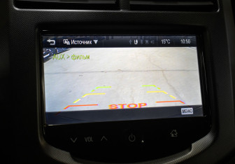 Подержанный автомобиль Chevrolet Aveo Hatchback 2013 года (16 фото)