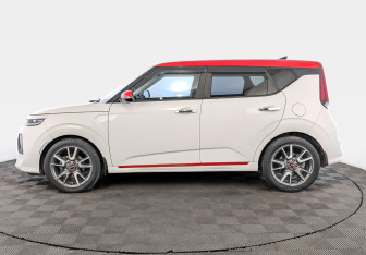 Подержанный автомобиль Kia Soul 2021 года (8 фото)