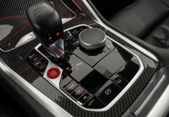 Подержанный автомобиль BMW X6 M 2020 года (20 фото)