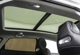 Подержанный автомобиль Changan UNI-K 2023 года (22 фото)