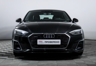 Подержанный автомобиль Audi A5 Liftback 2020 года (2 фото)