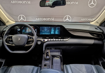 Подержанный автомобиль FAW Bestune T55 2023 года (14 фото)
