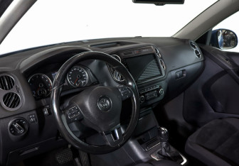 Подержанный автомобиль Volkswagen Tiguan 2012 года (7 фото)
