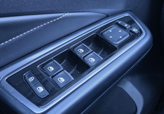 Подержанный автомобиль Jetta VS7 2022 года (15 фото)