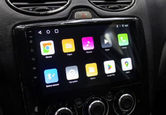 Подержанный автомобиль Ford Focus Hatchback 2009 года (8 фото)