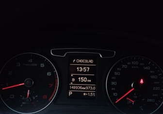 Подержанный автомобиль Audi Q3 2012 года (13 фото)