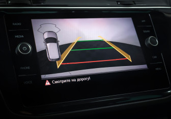 Подержанный автомобиль Volkswagen Tiguan 2020 года (17 фото)