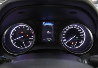 Подержанный автомобиль Toyota Camry Sedan 2020 года (13 фото)