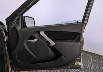 Подержанный автомобиль Datsun mi-DO 2019 года (16 фото)