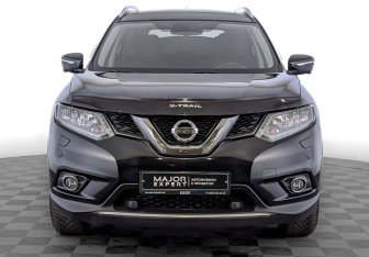 Подержанный автомобиль Nissan X-Trail 2016 года (2 фото)