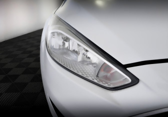 Подержанный автомобиль Ford Focus Sedan 2016 года (10 фото)