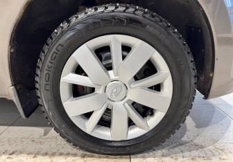 Подержанный автомобиль LADA (ВАЗ) Granta Wagon 2018 года (8 фото)