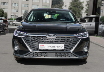 Подержанный автомобиль Chery Arrizo 8 2023 года (2 фото)