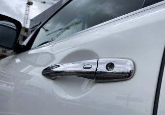 Подержанный автомобиль Infiniti QX70 2016 года (21 фото)