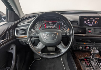 Подержанный автомобиль Audi A6 Sedan 2012 года (22 фото)