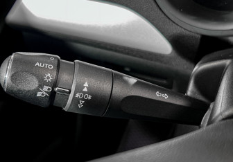 Подержанный автомобиль Citroen C4 Sedan 2015 года (19 фото)