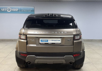 Подержанный автомобиль Land Rover Range Rover Evoque 2017 года (6 фото)