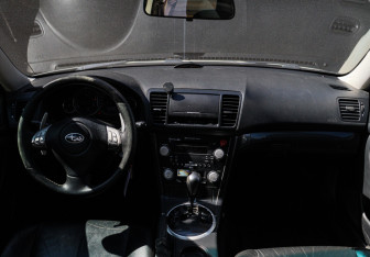 Подержанный автомобиль Subaru Outback Wagon 2008 года (9 фото)